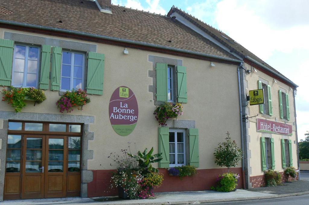 La Bonne Auberge Hotel Nouzerines Exterior photo